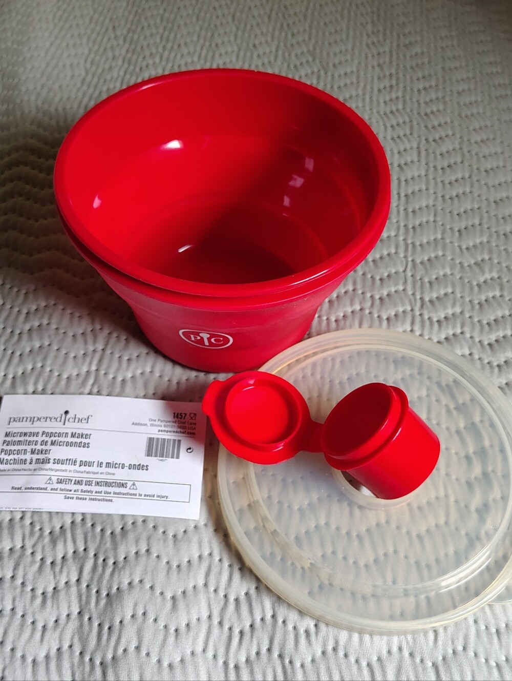 Pampered Chef Microwave Popcorn Maker
